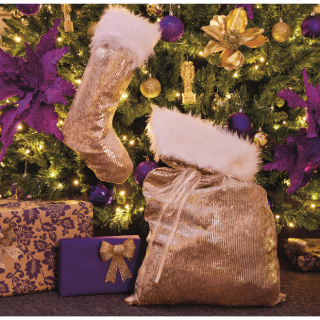 Picture of Gold Stocking and Parcel Sack Set