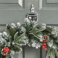 Picture of Berry and Cone Wreath