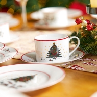 Picture of Festive Christmas 30 Piece Tableware Set